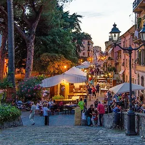https://casa-giangare.hotelitalianriviera.com